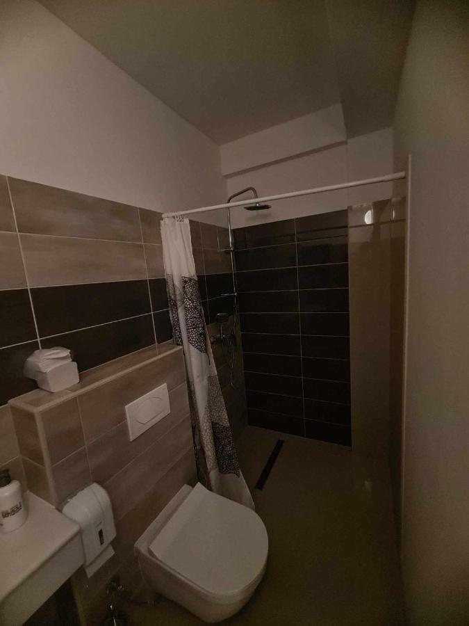 Hotel Lohovo Bihać Eksteriør billede